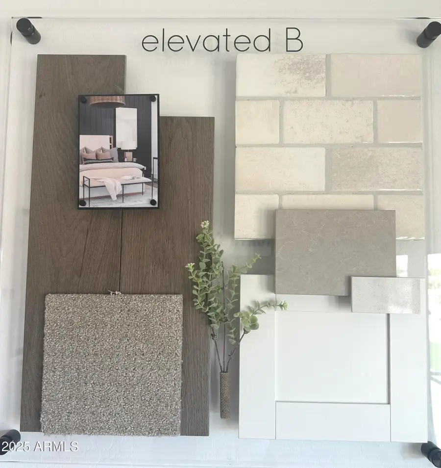 792 W Sparrow Drive, San Tan Valley, AZ 85140 - Image #3