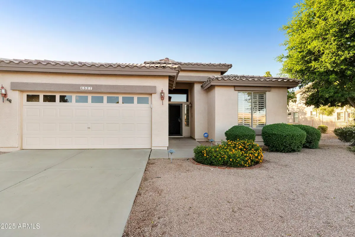4527 E Sycamore Court, Gilbert, AZ 85298 - Image #1