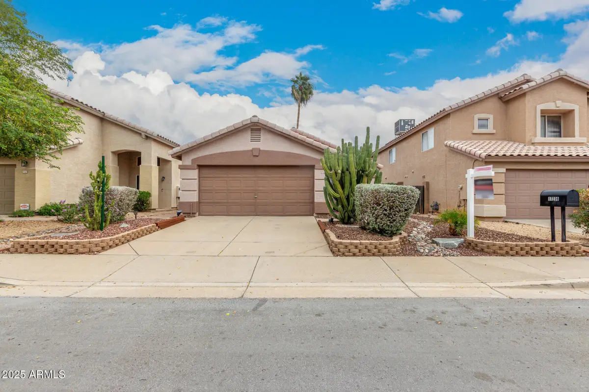 17239 N 42nd Street, Phoenix, AZ 85032 - Image #1