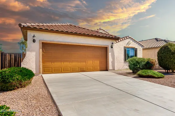 800 W Danish Red Trail, San Tan Valley, AZ 85143