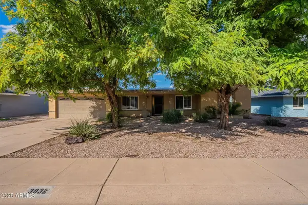 3932 E Shaw Butte Drive, Phoenix, AZ 85028