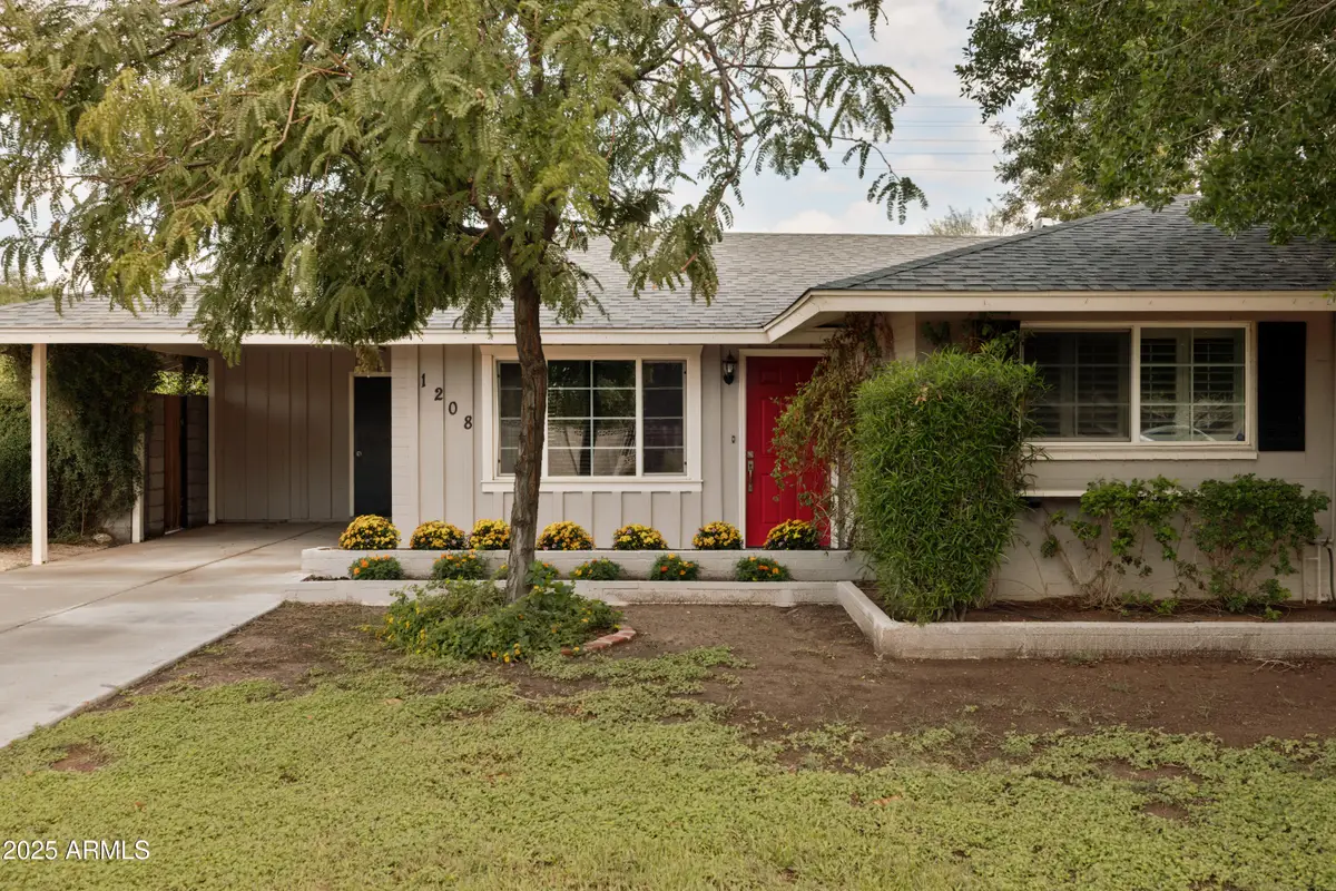 1208 W Medlock Drive, Phoenix, AZ 85013 - Image #1