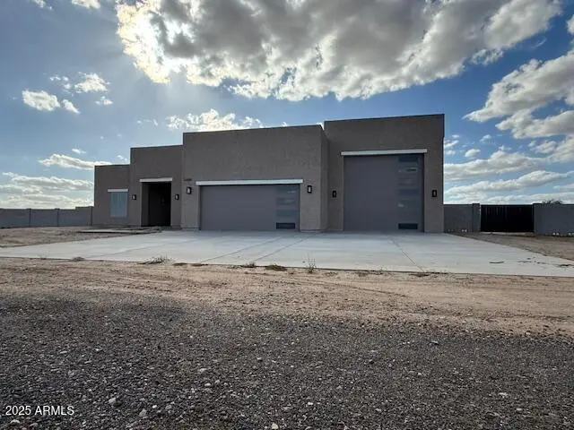 32684 N 213th Drive, Wittmann, AZ 85361 - Image #2
