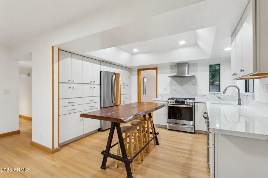 11816 N Bancroft Drive, Phoenix, AZ 85028 - Image #2