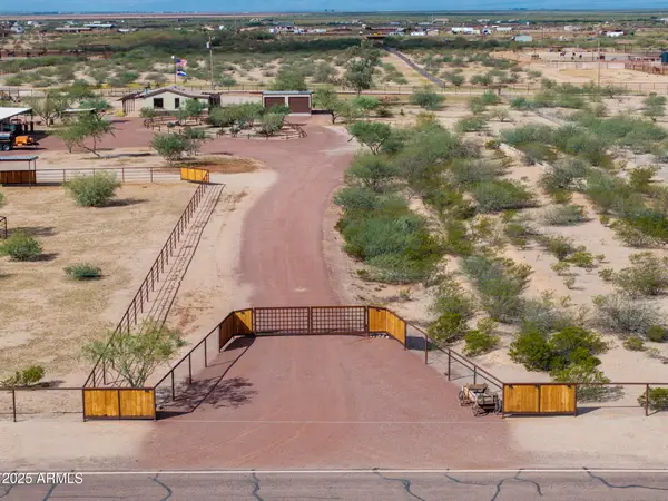 52218 N Forepaugh Peak Road, Wickenburg, AZ 85390