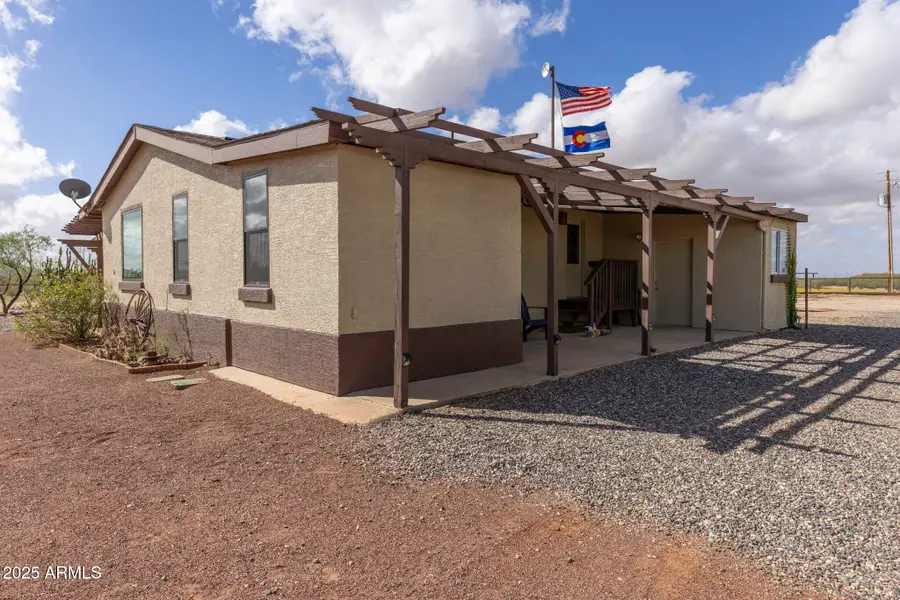 52218 N Forepaugh Peak Road, Wickenburg, AZ 85390 - Image #3