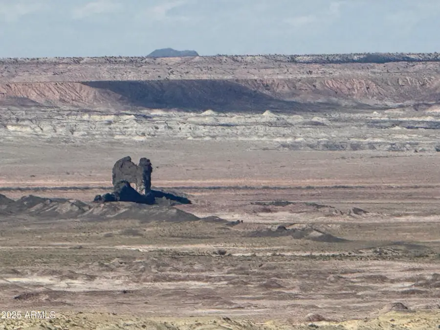 104-02-032 Navajo County -- #032, Winslow Holbrook, AZ 86032 - Image #2