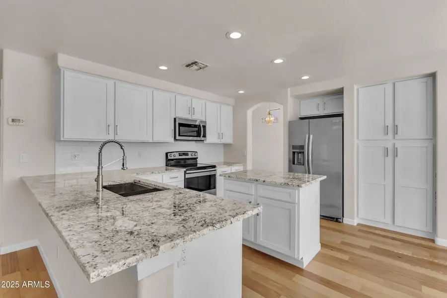 1079 E Jasper Drive, Gilbert, AZ 85296 - Image #3