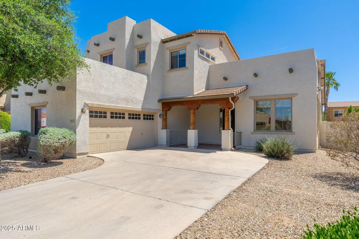 15659 W Meadowbrook Avenue, Goodyear, AZ 85395 - Image #1