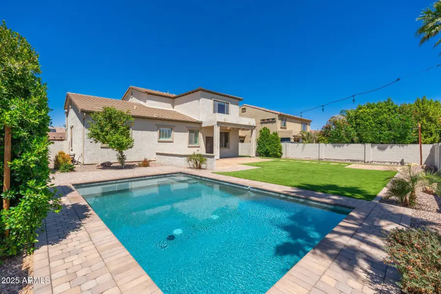 15659 W Meadowbrook Avenue, Goodyear, AZ 85395 - Image #2