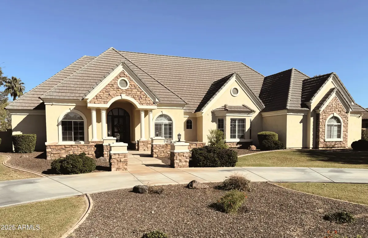 2670 E Vallejo Court, Gilbert, AZ 85298 - Image #1