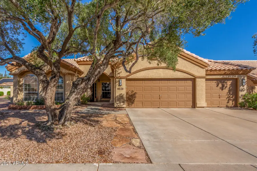 4026 E Summerhaven Drive, Phoenix, AZ 85044 - Image #3