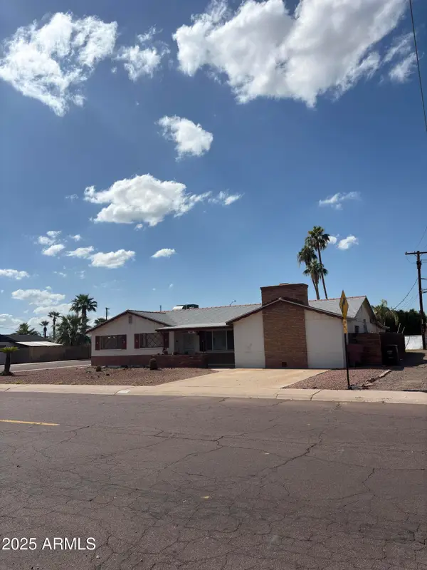 802 N 74th Street, Scottsdale, AZ 85257