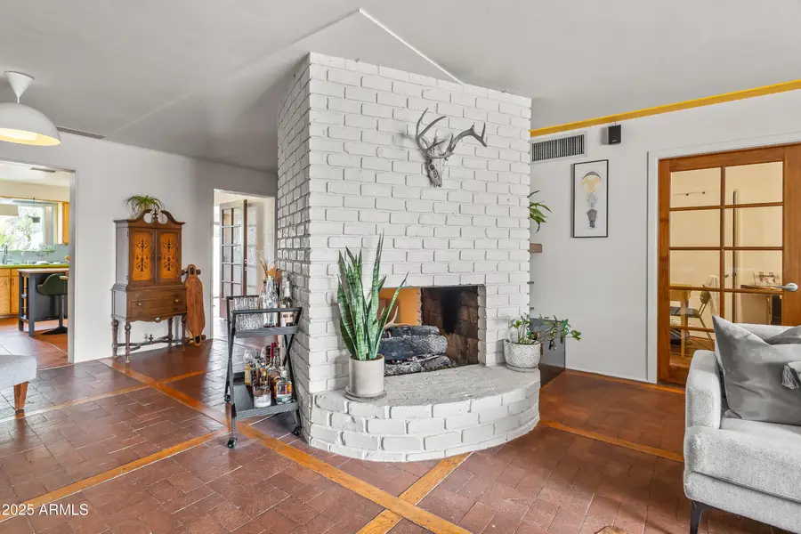 4308 E Montecito Avenue, Phoenix, AZ 85018 - Image #3