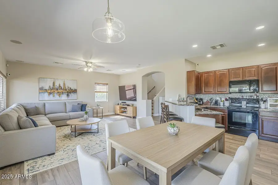 4103 S 99th Drive, Phoenix, AZ 85353 - Image #3