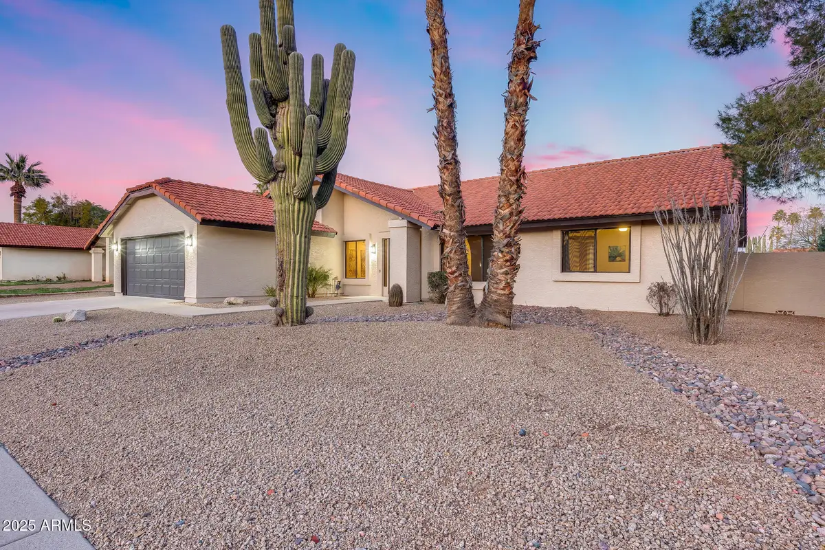 15833 N 60th Way, Phoenix, AZ 85254 - Image #1