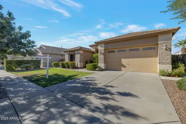 8762 W Myrtle Avenue, Glendale, AZ 85305