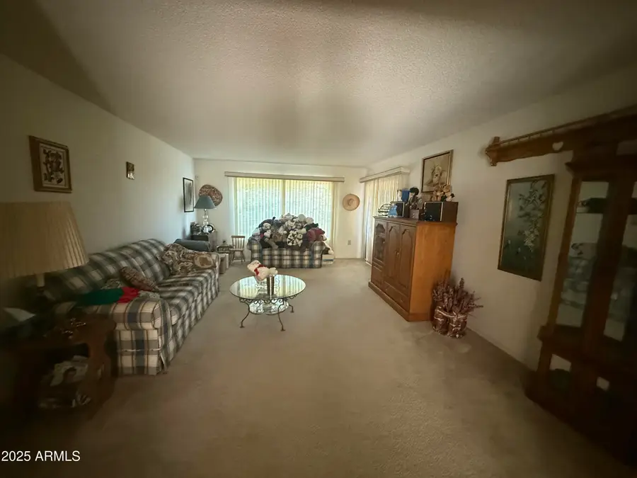 19617 N Willowcreek Circle, Sun City, AZ 85373 - Image #3