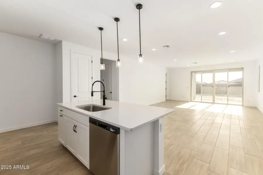 18621 E Helian Drive, Queen Valley, AZ 85118 - Image #2