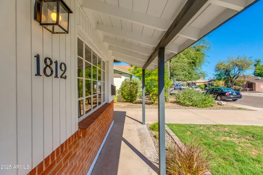 1812 S Shafer Drive, Tempe, AZ 85281 - Image #3