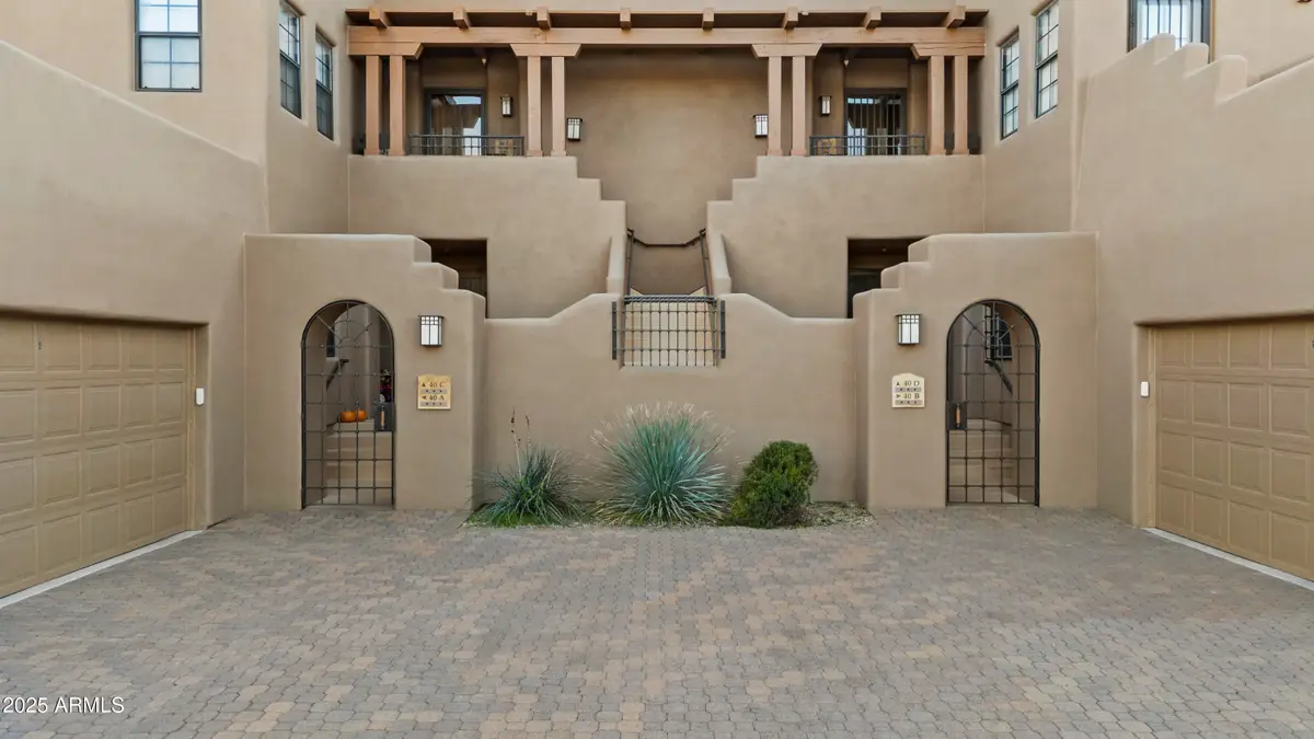 36601 N Mule Train Road #B40, Carefree, AZ 85377 - Image #1