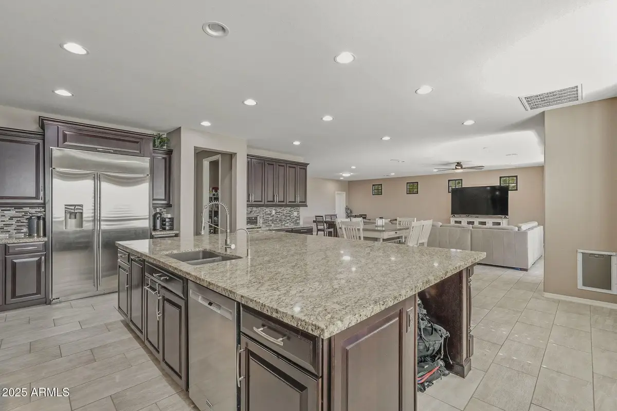 617 W Cantebria Drive, Gilbert, AZ 85233 - Image #1