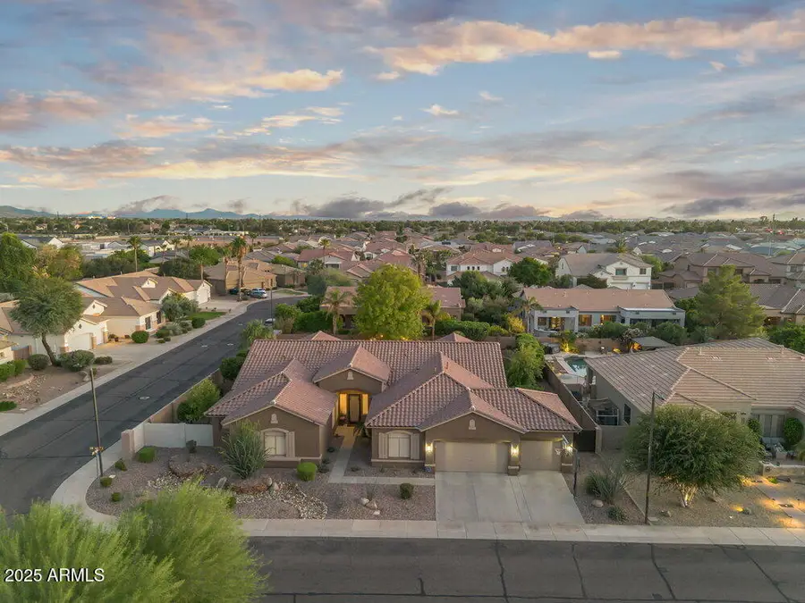 2209 E Leo Place, Chandler, AZ 85249 - Image #2