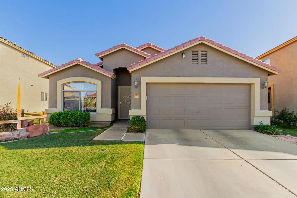 2209 N 105th Avenue, Avondale, AZ 85392 - Image #1