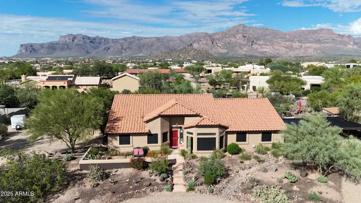 10882 E Sleepy Hollow Trail, Gold Canyon, AZ 85118 - Image #1