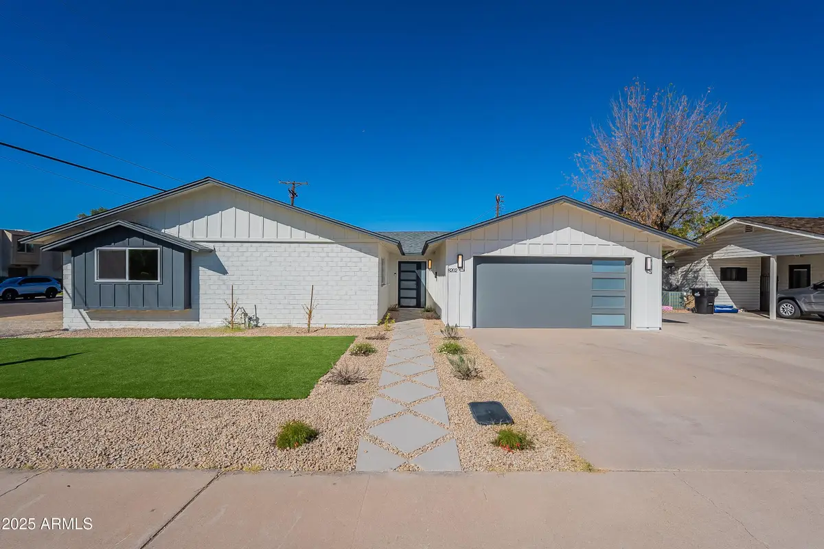 8202 E Mackenzie Drive, Scottsdale, AZ 85251 - Image #1