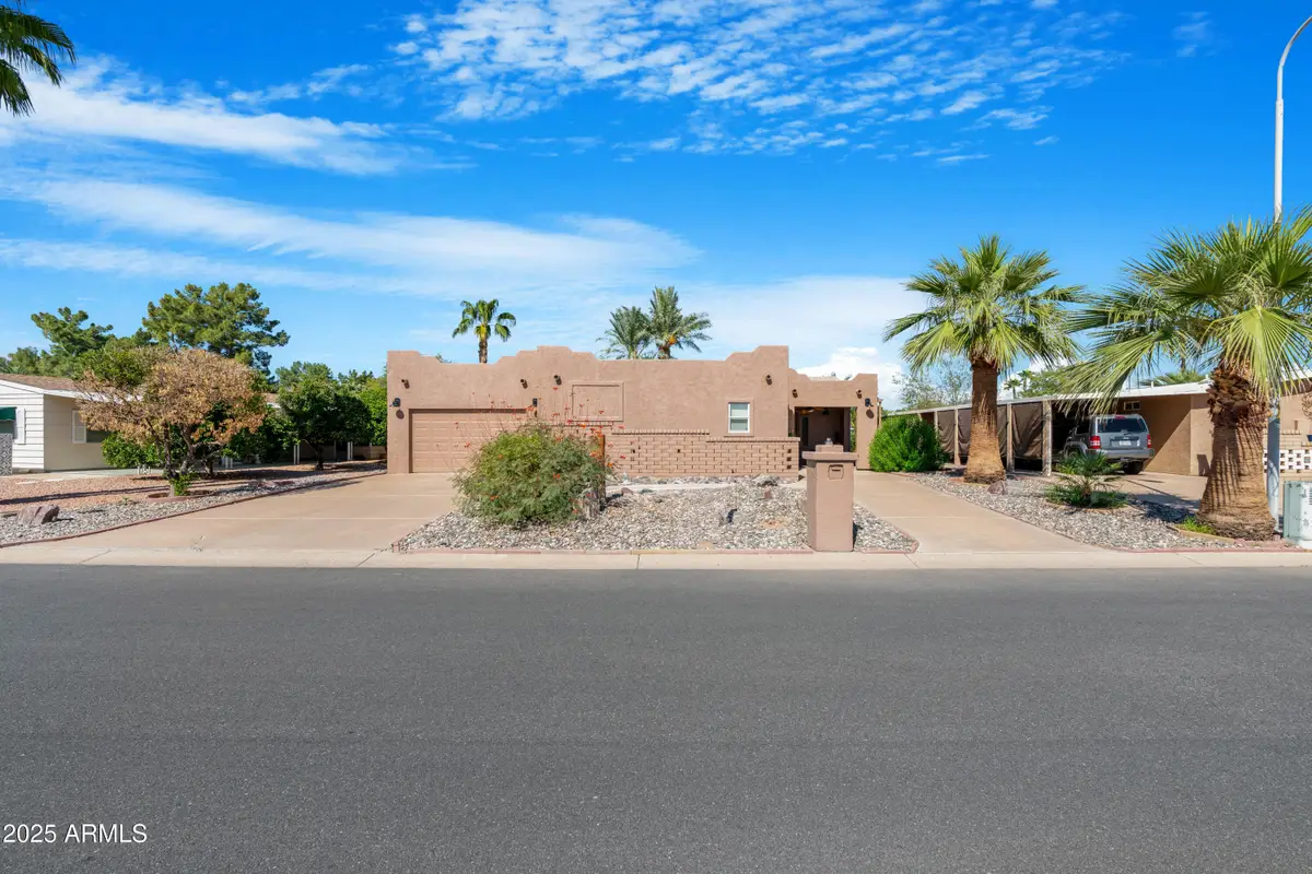 9102 E Lakeview Drive, Sun Lakes, AZ 85248 - Image #1