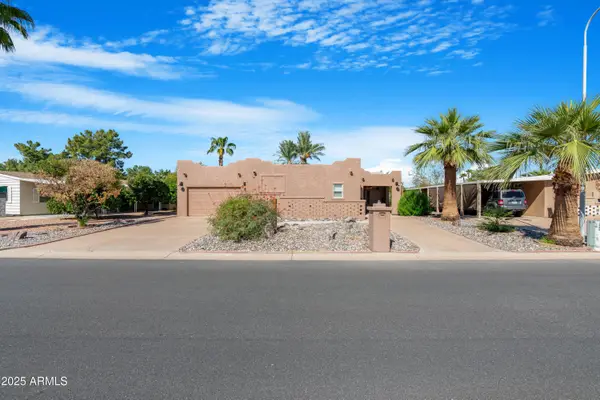 9102 E Lakeview Drive, Sun Lakes, AZ 85248