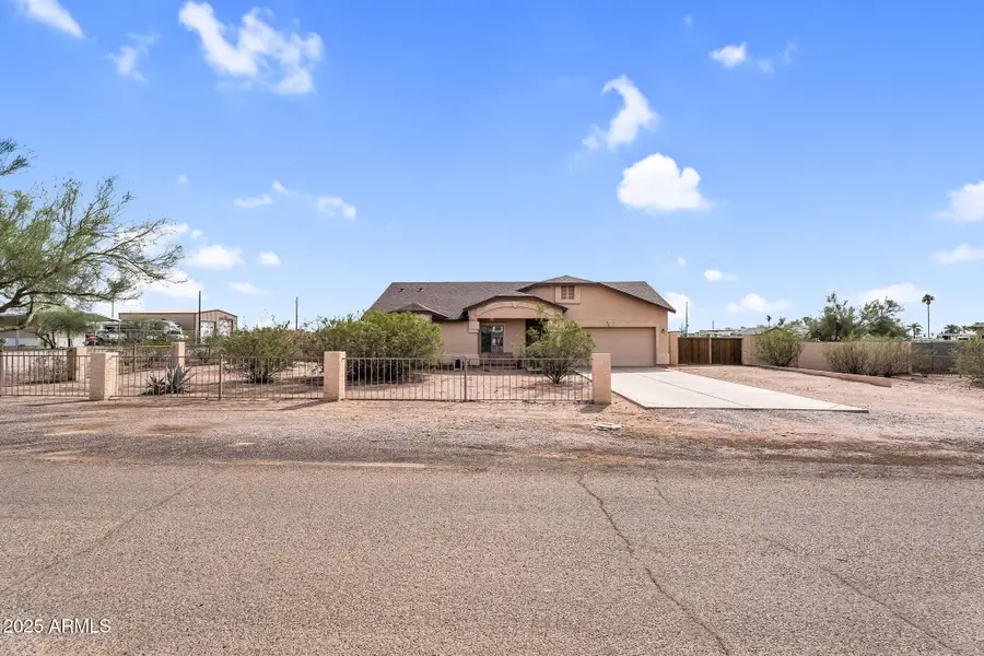 1431 W Greasewood Street, Apache Junction, AZ 85120 - Image #2