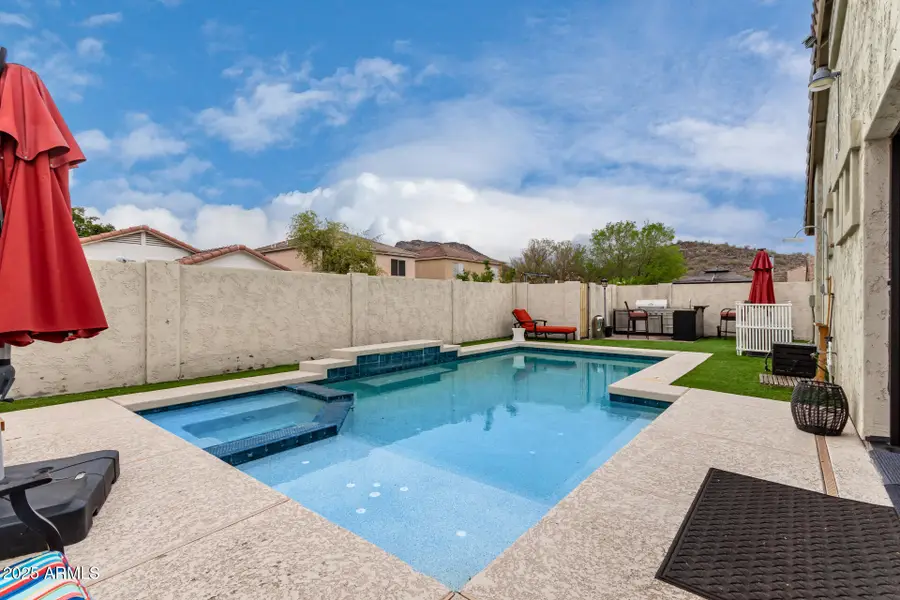 6608 W Saguaro Park Lane, Phoenix, AZ 85310 - Image #2