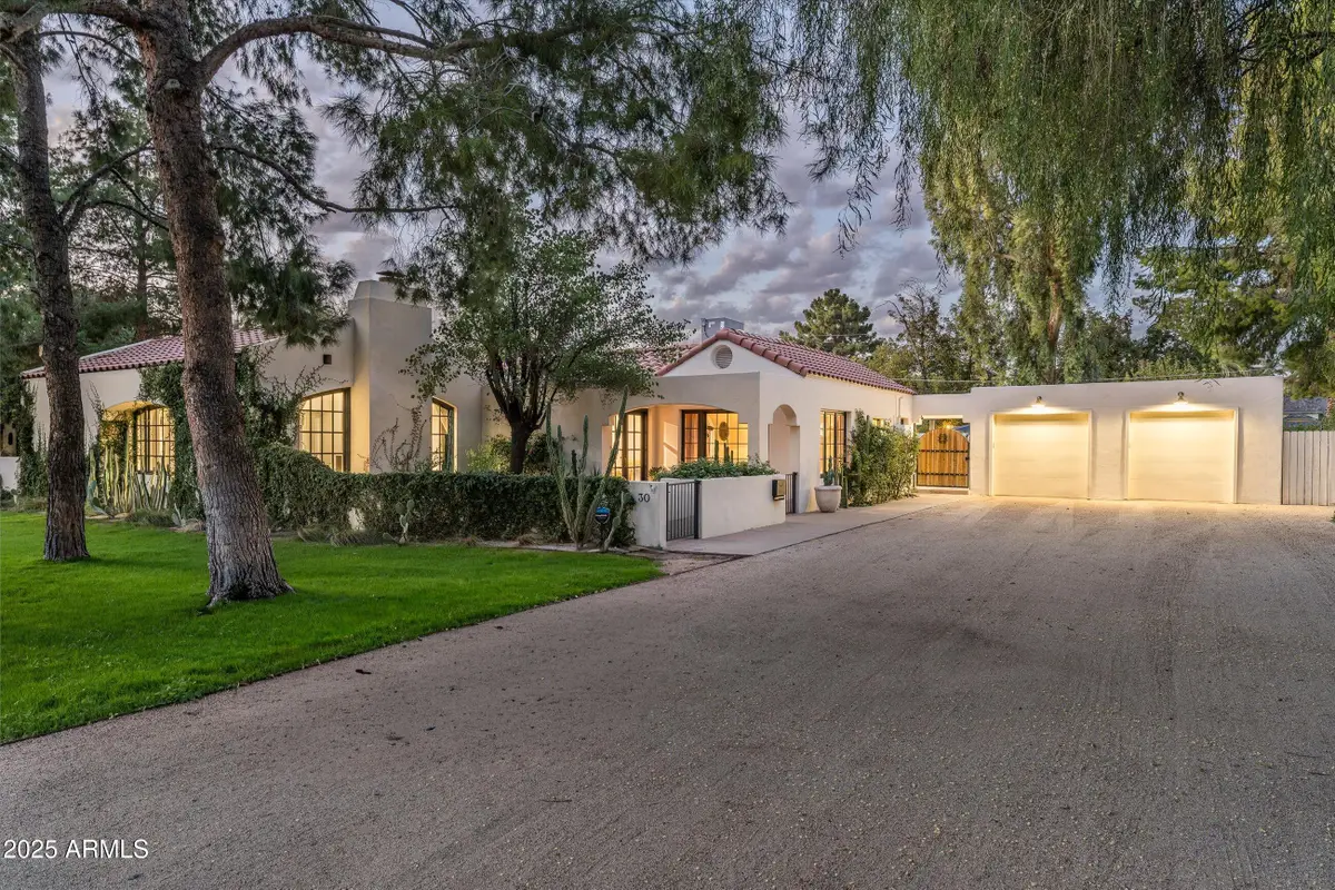 30 W Pasadena Avenue, Phoenix, AZ 85013 - Image #1