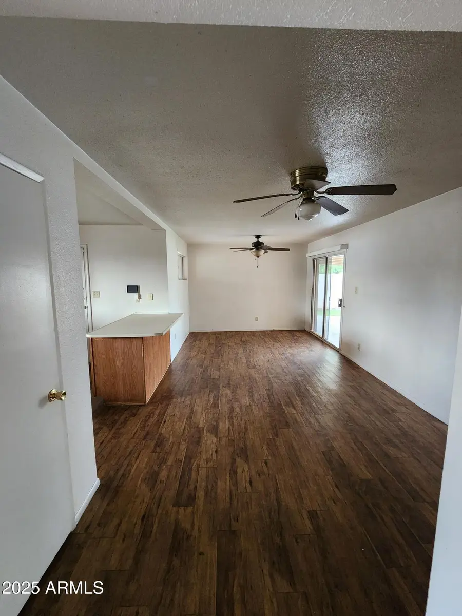 3826 W Flynn Lane, Phoenix, AZ 85019 - Image #3