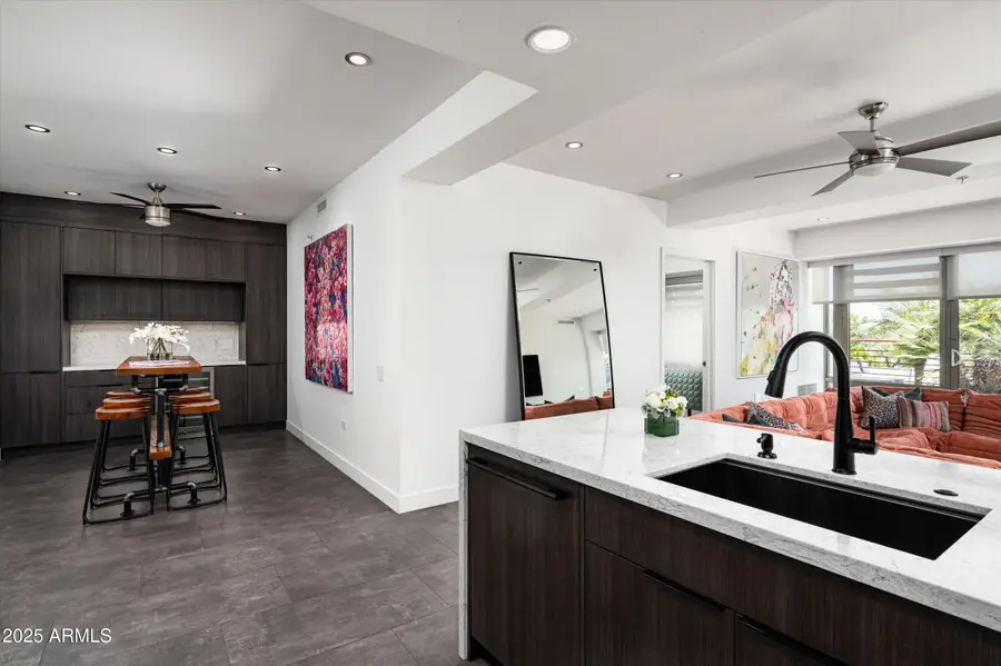 7167 E Rancho Vista Drive #4010, Scottsdale, AZ 85251 - Image #2