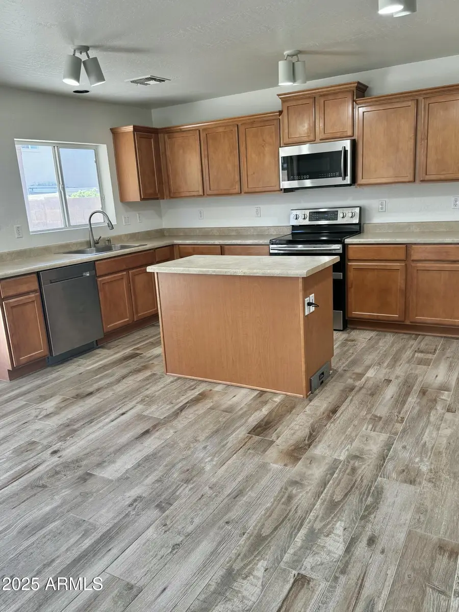 11627 W Hackbarth Drive, Youngtown, AZ 85363 - Image #2