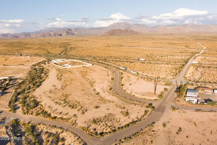 10800 S Double R Drive #32208-32, Golden Valley, AZ 86413 - Image #2