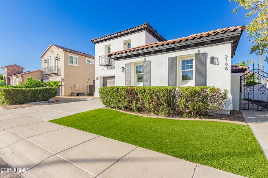 2198 E Wisteria Drive, Chandler, AZ 85286 - Image #3