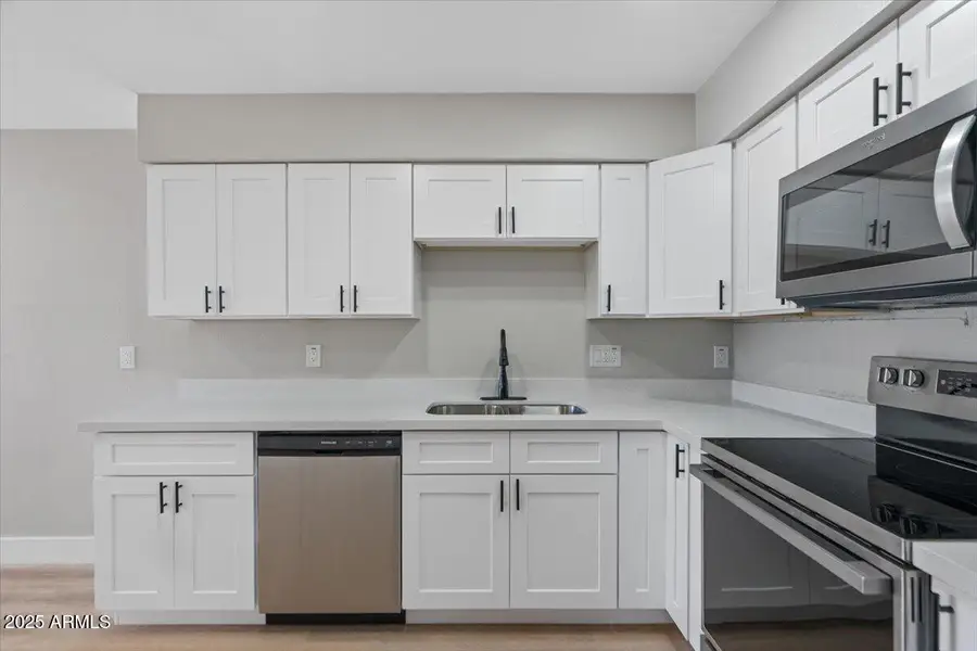 9054 E Crescent Avenue, Mesa, AZ 85208 - Image #3