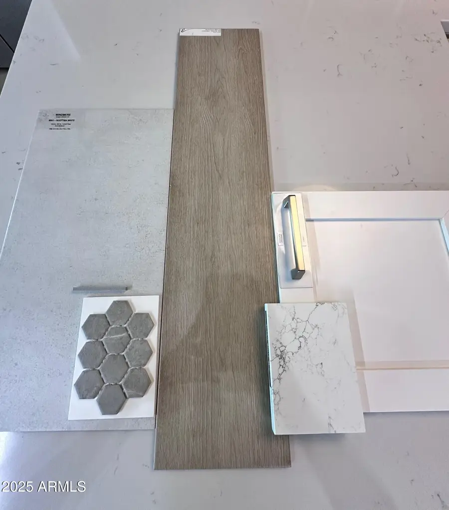 381 W Flax Drive, San Tan Valley, AZ 85140 - Image #3