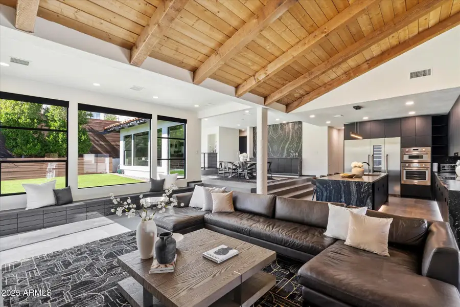 6264 N 31st Way, Phoenix, AZ 85016 - Image #2