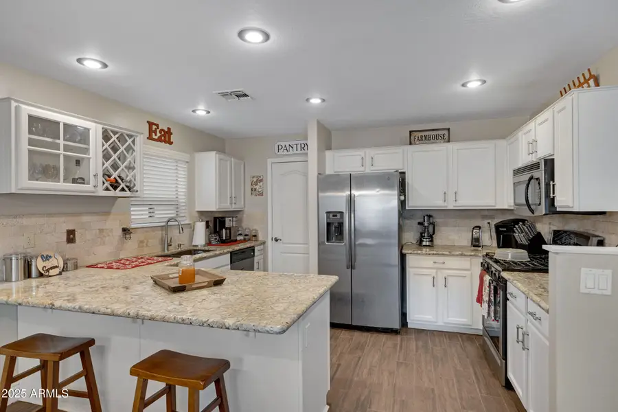 409 E Penny Lane, San Tan Valley, AZ 85140 - Image #2