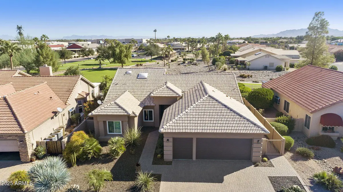 26001 S Flame Tree Drive, Sun Lakes, AZ 85248 - Image #1