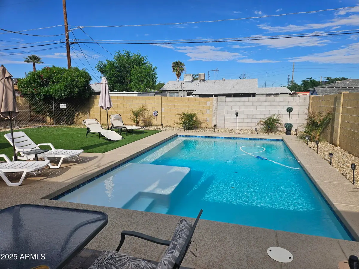 2720 W Ruth Avenue, Phoenix, AZ 85051 - Image #1