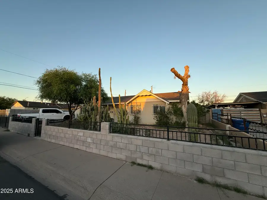 6135 N 65th Avenue, Glendale, AZ 85301 - Image #2