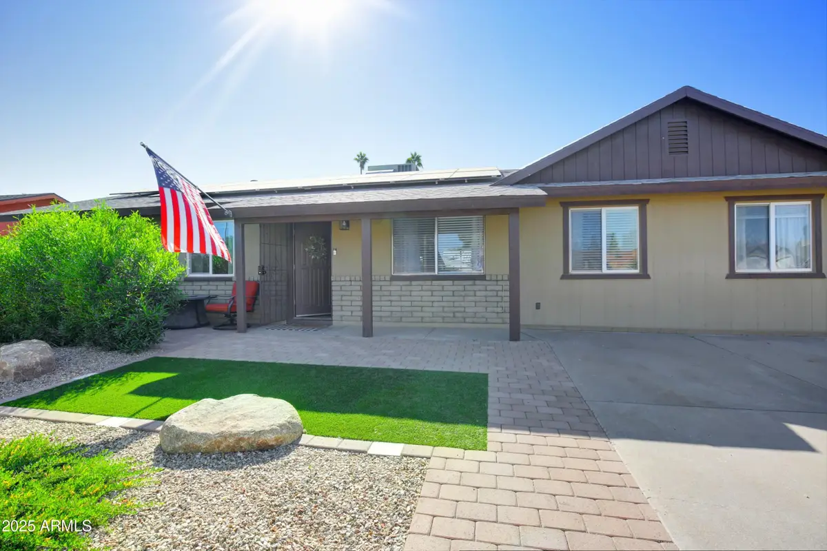 3915 W Cholla Street, Phoenix, AZ 85029 - Image #1