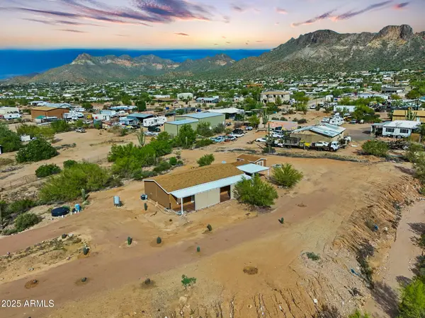 1000 W Whiteley Street, Apache Junction, AZ 85120