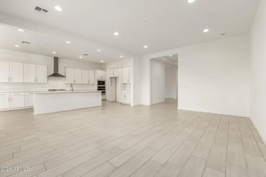 18158 W Watkins Street, Goodyear, AZ 85338 - #2